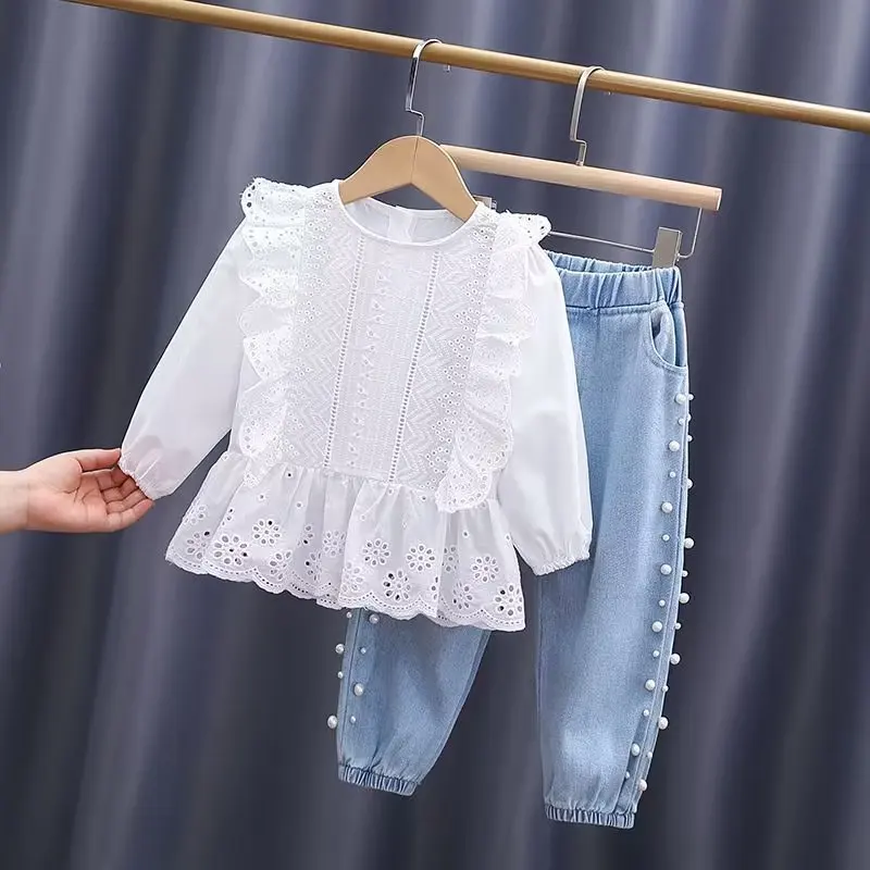 2023 Spring Autumn Girls Outfit Sets Baby Girls Shirts+ Denim Pants2022 Baby Clothes Suit Sets Pearl 2 -6 Years Kids Outfits 
2023 Spring Autumn Girls Outfit Sets Baby Girls Shirts+ Denim Pants2022 Baby Clothes Suit Sets Pearl 2 -6 Years Kids Outfits