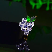 Vintage Amethyst Grape Collar Pins for Women Fashion Fruit Brooch Pin Fixed Clothes Wholesale Jewelry 2023 Summer Broche Gift