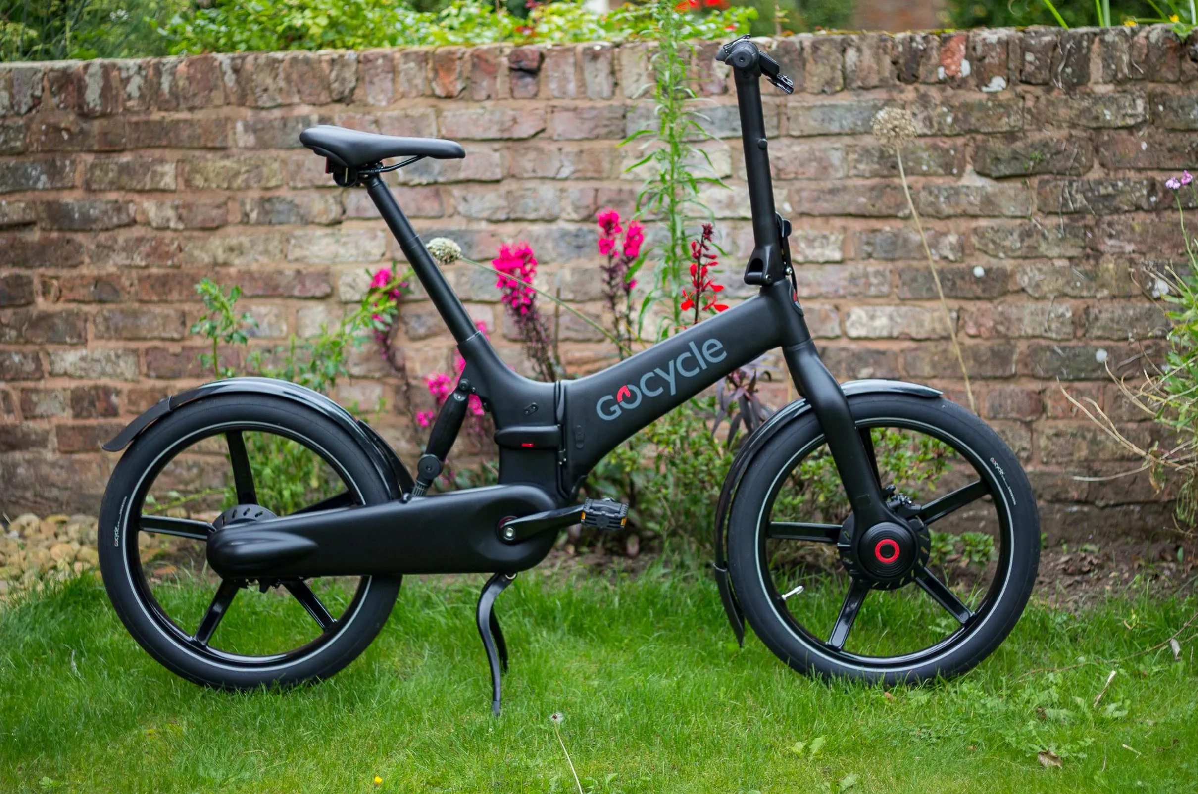 SUMMER SALES DISCOUNT ON AUTHENTIC Luxury 2022 G4 electric Go! cycle Folding bike 1000W
SUMMER SALES DISCOUNT ON AUTHENTIC Luxury 2022 G4 electric Go! cycle Folding bike 1000W