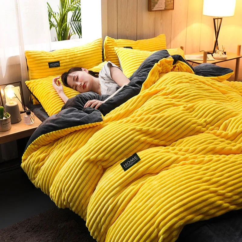 Solid Color Velvet Duvet Cover for Household Winter Warmth Thick Bedding Set Double Quilt Cover Twin Queen King Duvet Cover
Solid Color Velvet Duvet Cover for Household Winter Warmth Thick Bedding Set Double Quilt Cover Twin Queen King Duvet Cover