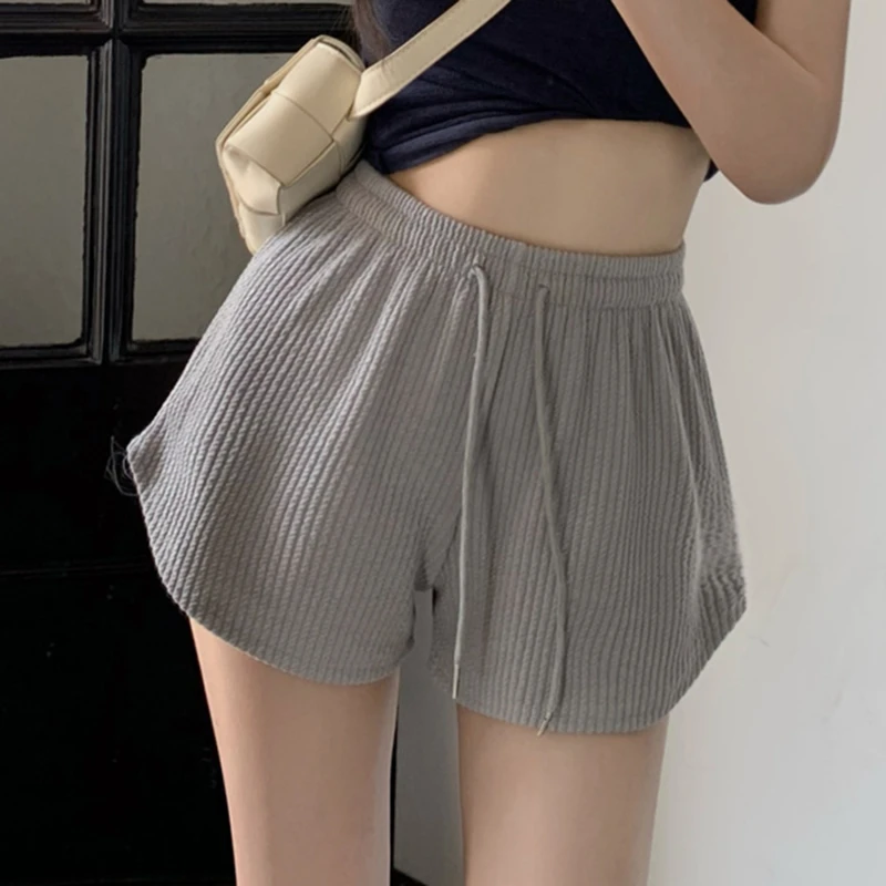2023 New Solid Color Women High Waist Shorts Summer High Elastic Lace Up Drawstring Wide Leg Sweat Short
2023 New Solid Color Women High Waist Shorts Summer High Elastic Lace Up Drawstring Wide Leg Sweat Short