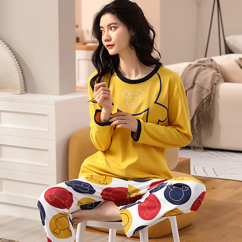 2022 spring autumn new style pajamas female round neck student loose cartoon leisure long sleeved trousers home clothes
2022 spring autumn new style pajamas female round neck student loose cartoon leisure long sleeved trousers home clothes