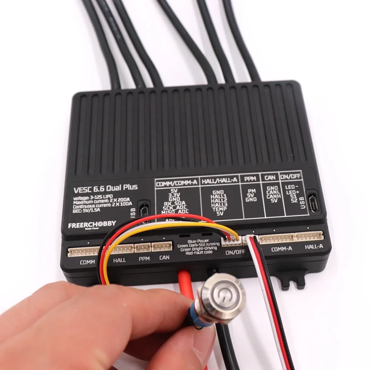Dual drive 12s 200A VESC ESC based on Vesc 6 Skate Board Motor Controller
Dual drive 12s 200A VESC ESC based on Vesc 6 Skate Board Motor Controller