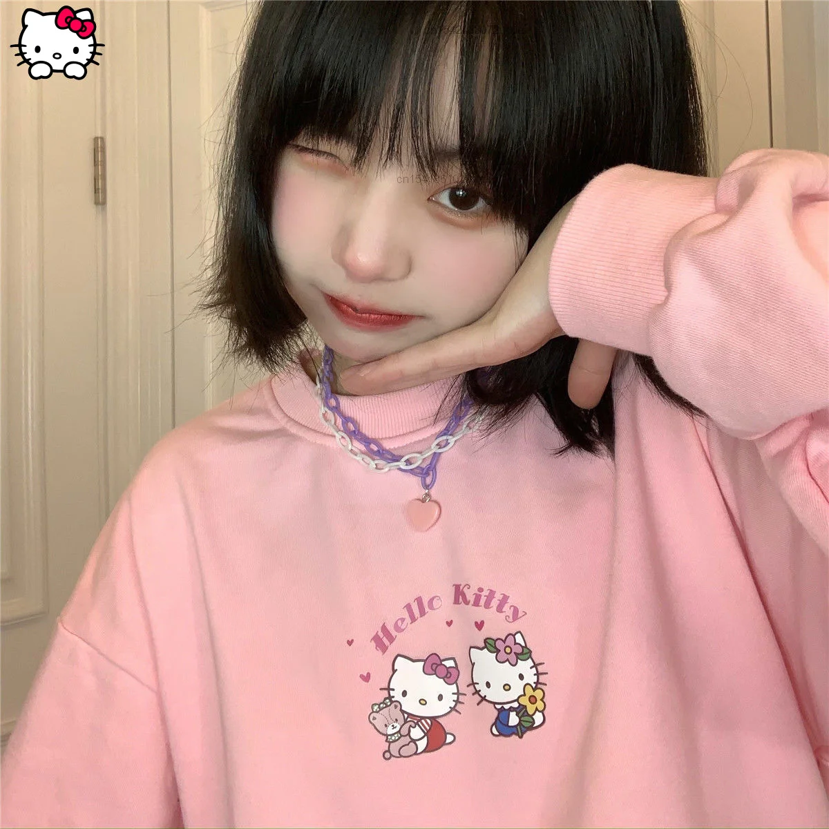 Sanrio Cartoon Y2k Clothes Girls Aesthetic Cute Hello Kitty Pullovers Long Sleeve Sweater Female Student Korean Loose T-shirt
Sanrio Cartoon Y2k Clothes Girls Aesthetic Cute Hello Kitty Pullovers Long Sleeve Sweater Female Student Korean Loose T-shirt