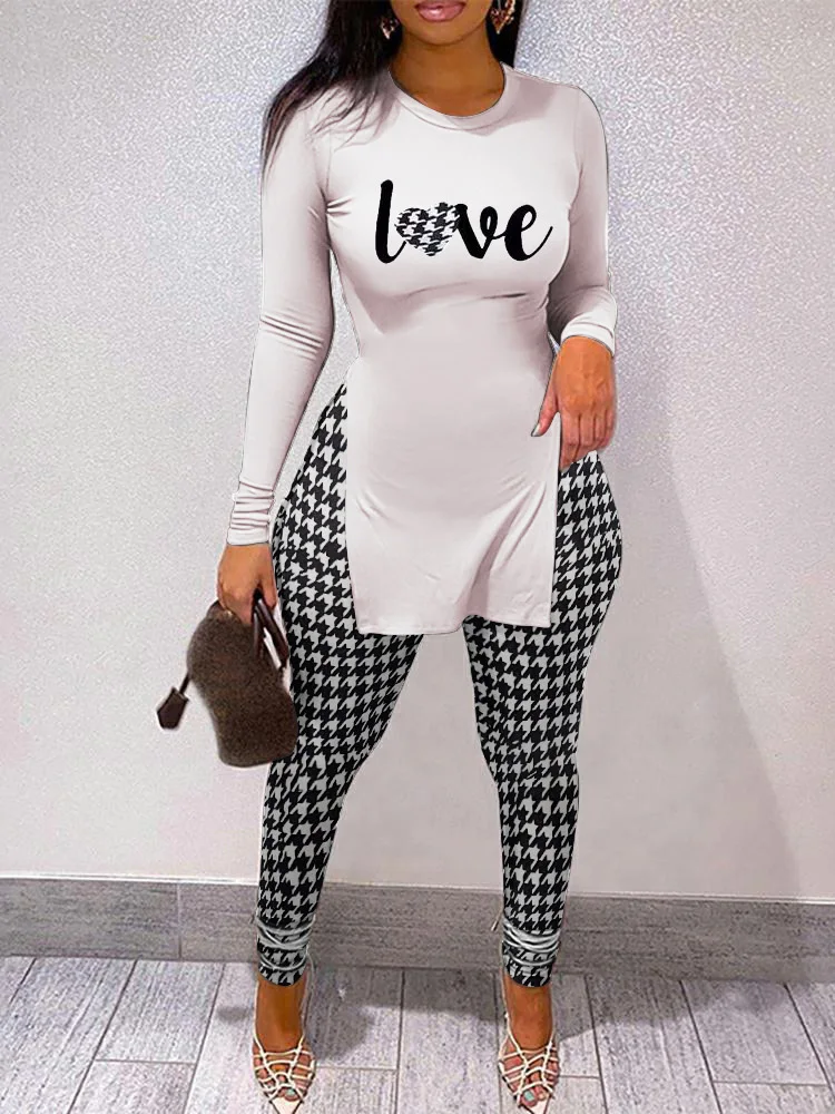 Women Sexy O Neck Printed Split Pullover Shirts+Long Skinny Printed Trouser Set Spring New Outfits Top and Pants Two Piece Set
Women Sexy O Neck Printed Split Pullover Shirts+Long Skinny Printed Trouser Set Spring New Outfits Top and Pants Two Piece Set