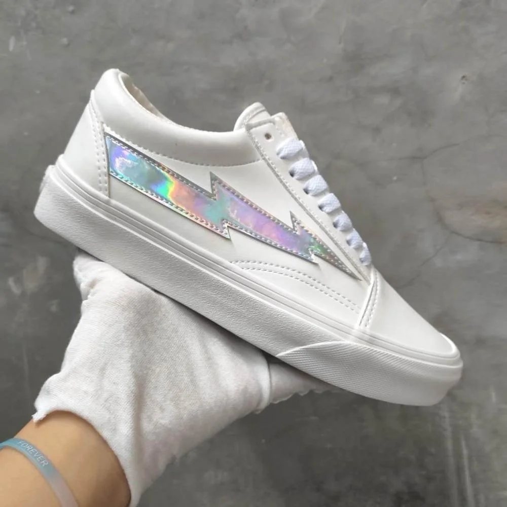 Брендовая Классическая парусиновая обувь Vengeance X Storm кожаная белая Вулканизированная обувь высшего качества для женщин и мужчин уличные кроссовки для скейтбординга 
Брендовая Классическая парусиновая обувь Vengeance X Storm кожаная белая Вулканизированная обувь высшего качества для женщин и мужчин уличные кроссовки для скейтбординга