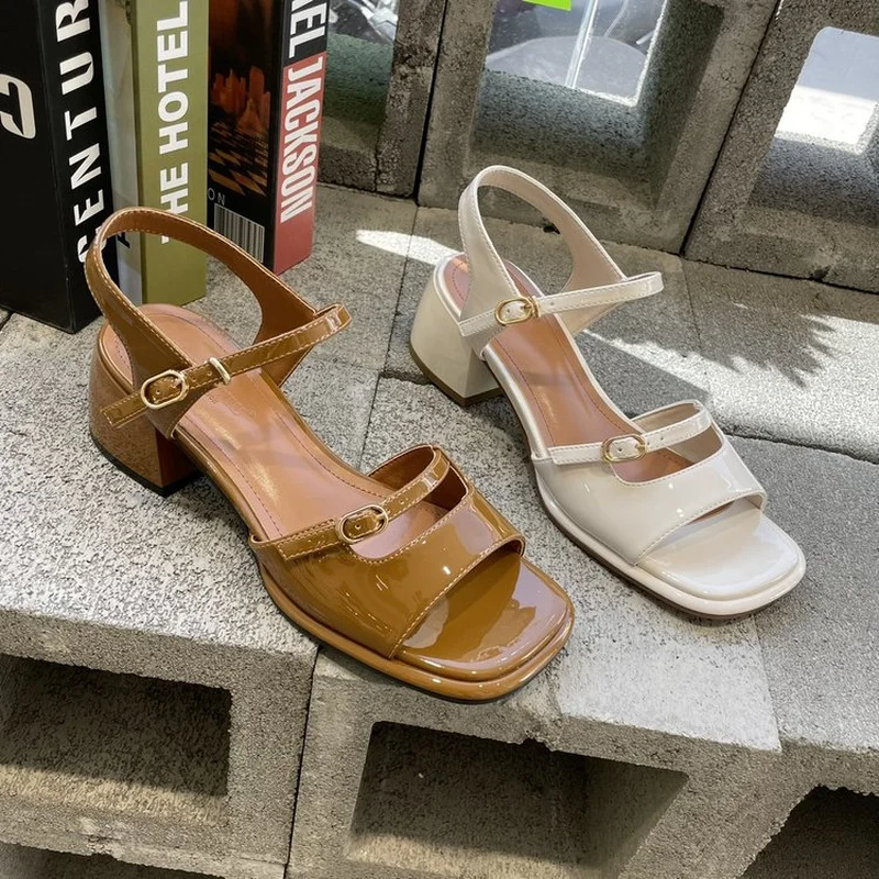 Women's Fashion Ankle Strap Mid Heel Pumps Summer 2022 Square Toe Patent Leather Sandals Woman Simple Office Ladies Shoes
Women's Fashion Ankle Strap Mid Heel Pumps Summer 2022 Square Toe Patent Leather Sandals Woman Simple Office Ladies Shoes