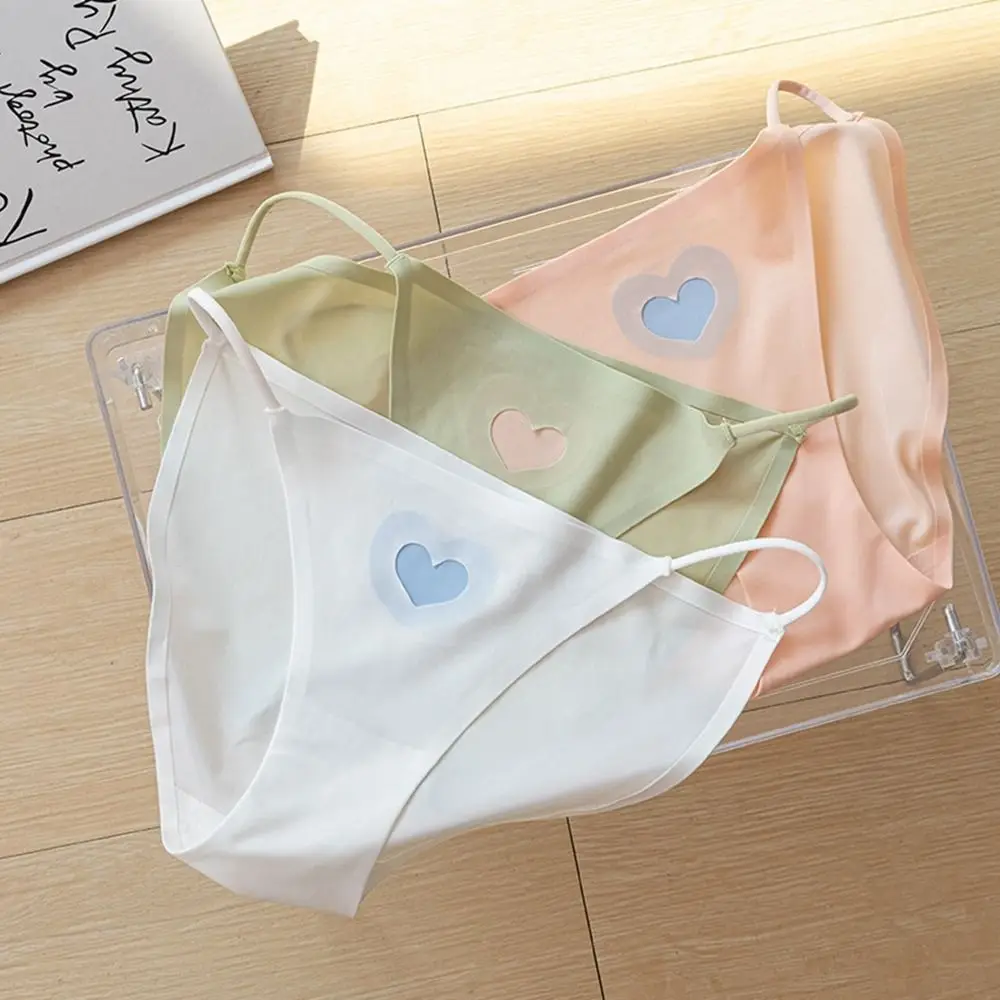 Light ice silk women's panties seamless cotton crotch girls love invisible breathable sexy spaghetti strap triangle shorts 
Light ice silk women's panties seamless cotton crotch girls love invisible breathable sexy spaghetti strap triangle shorts