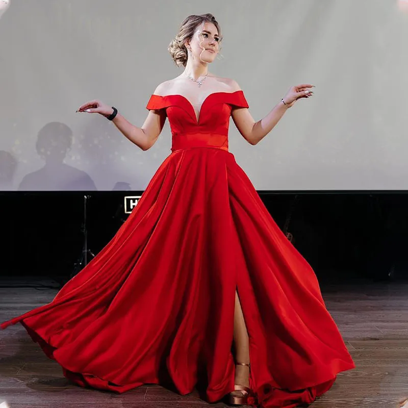 Женское атласное свадебное платье It's yiiya, красное ТРАПЕЦИЕВИДНОЕ ПЛАТЬЕ с открытыми плечами, V-образным вырезом и Боковым Разрезом на лето 2019
Женское атласное свадебное платье It's yiiya, красное ТРАПЕЦИЕВИДНОЕ ПЛАТЬЕ с открытыми плечами, V-образным вырезом и Боковым Разрезом на лето 2019