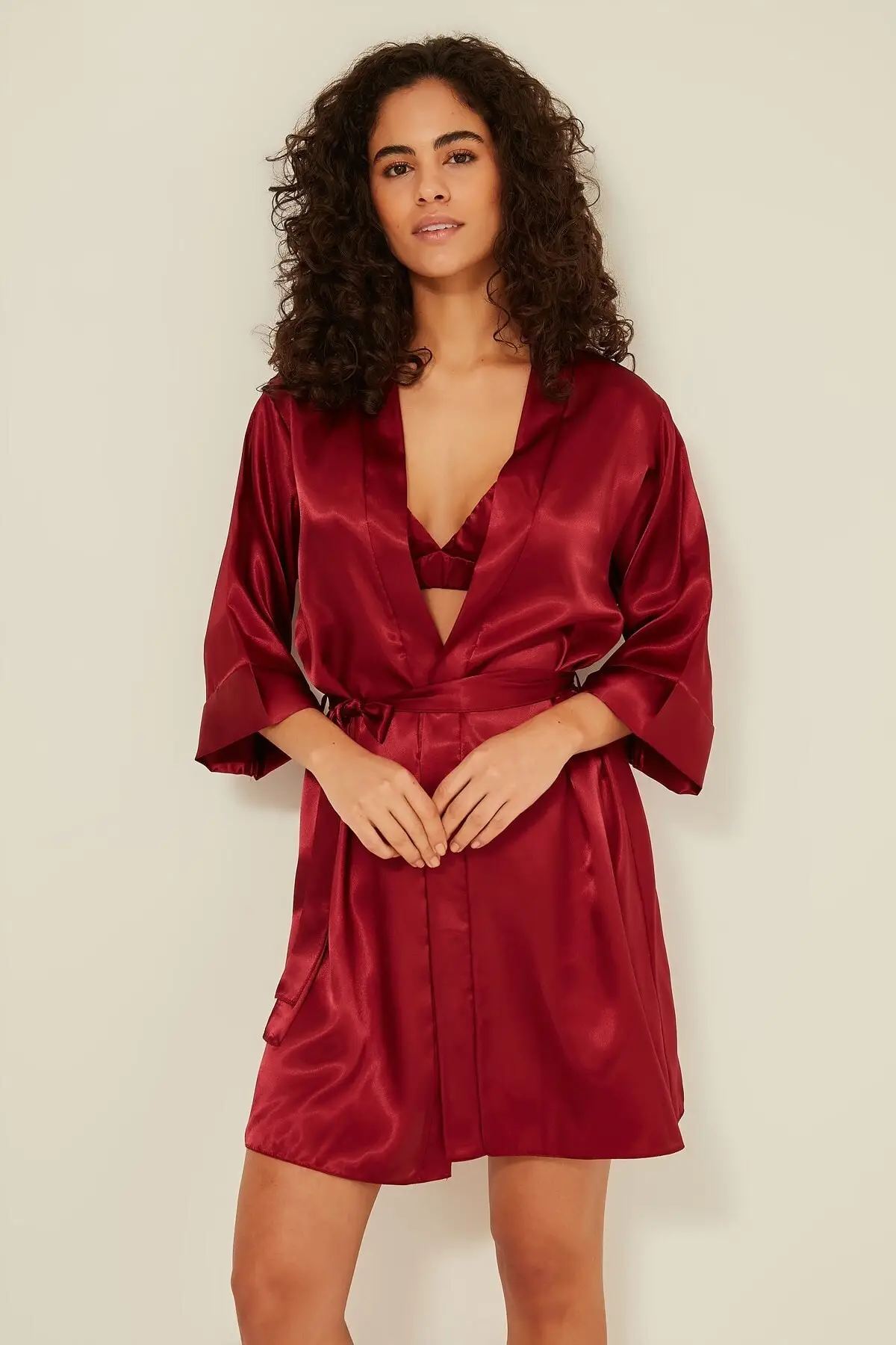 Dressing Gown 090 Satin Claret Red Fashion Robe Robe Robe Sexy Peignoir Kimono Bride Sleepwear Night Gown
Dressing Gown 090 Satin Claret Red Fashion Robe Robe Robe Sexy Peignoir Kimono Bride Sleepwear Night Gown