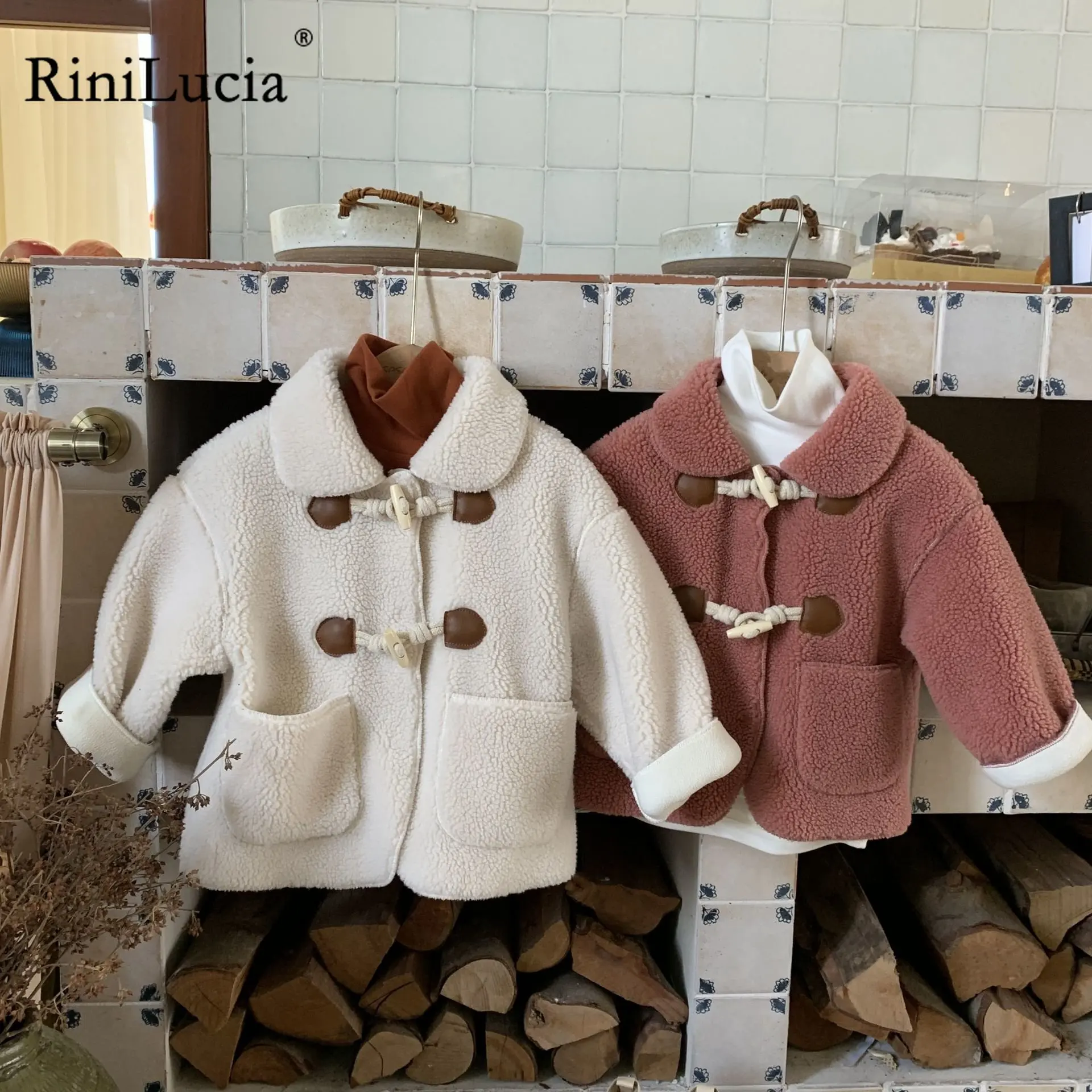 RiniLucia Girls Baby Plush Long Sleeve Coat 2022 Winter Baby Lamb Wool Lapel Princess Thickened Wool Warm Solid Cardigan Coat
RiniLucia Girls Baby Plush Long Sleeve Coat 2022 Winter Baby Lamb Wool Lapel Princess Thickened Wool Warm Solid Cardigan Coat