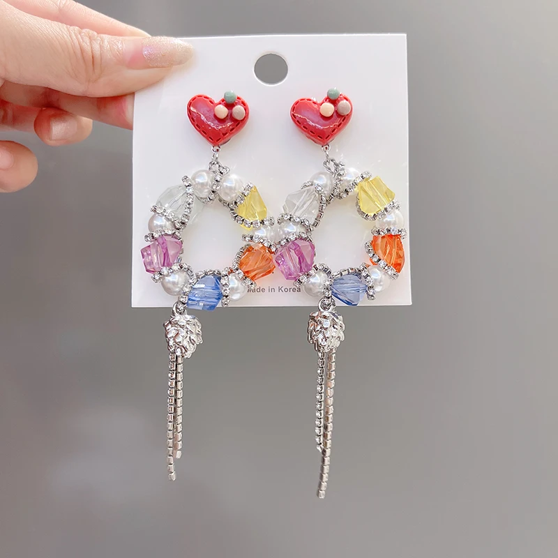 Exaggerated Korean Heavy High-quality Earrings Pearl Love Noble New Trend Earrings Korean Fashion Earrings for Women 
Exaggerated Korean Heavy High-quality Earrings Pearl Love Noble New Trend Earrings Korean Fashion Earrings for Women