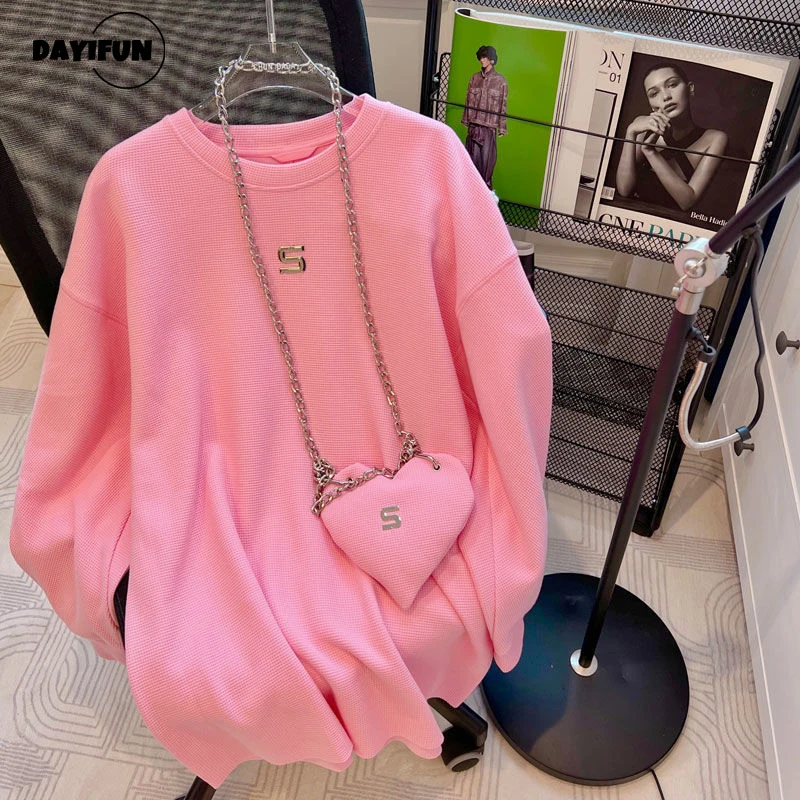 DAYIFUN Pullover Sweatshirt with Love Bag Cute Pink Hoodies New Autumn Long-sleeve Korean Fashion All-match Chic Top Sweatshirts
DAYIFUN Pullover Sweatshirt with Love Bag Cute Pink Hoodies New Autumn Long-sleeve Korean Fashion All-match Chic Top Sweatshirts