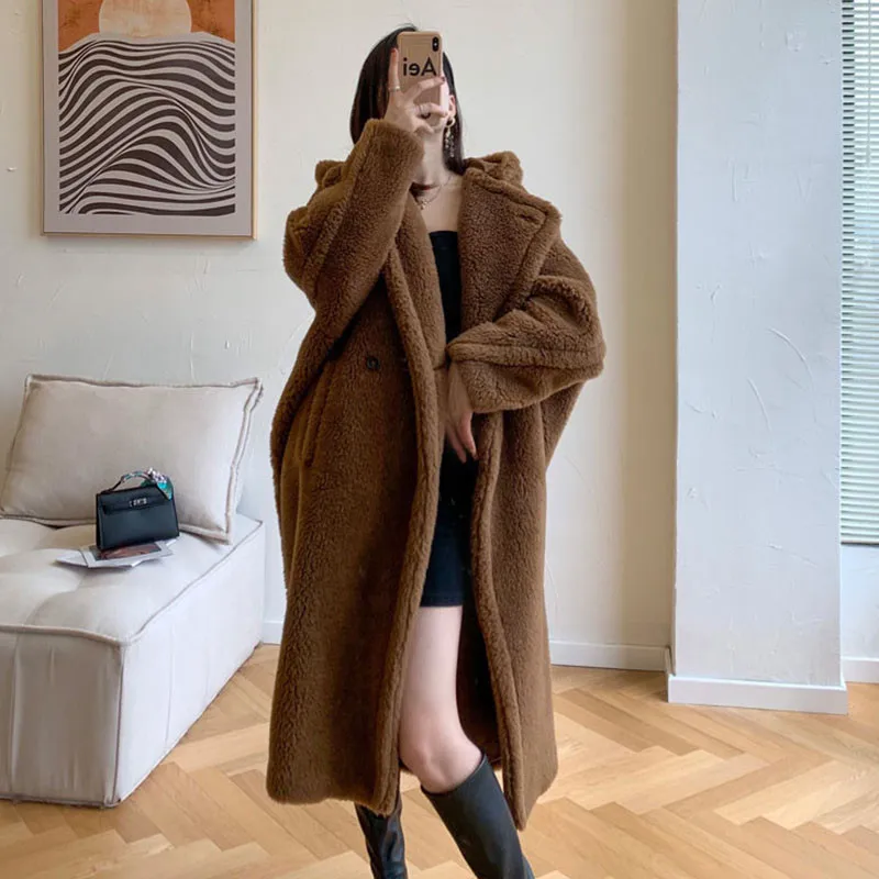 Women's Winter Wool Coat Mid Length Hat Long Sleeve Teddy Bear Plus Size Casual Thermal Coat 2022 New Faux Fur Jacket
Women's Winter Wool Coat Mid Length Hat Long Sleeve Teddy Bear Plus Size Casual Thermal Coat 2022 New Faux Fur Jacket