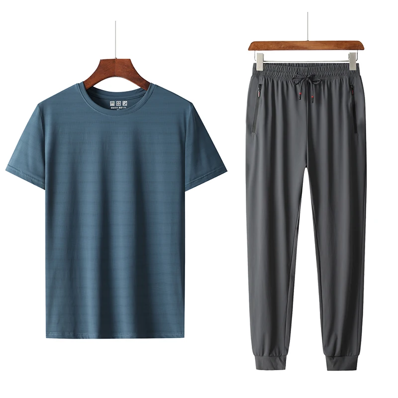 T-shirt fitness running ice silk quick-drying outdoor sports pants slim elastic pants breathable T-shirt + trousers set 2 pieces
T-shirt fitness running ice silk quick-drying outdoor sports pants slim elastic pants breathable T-shirt + trousers set 2 pieces