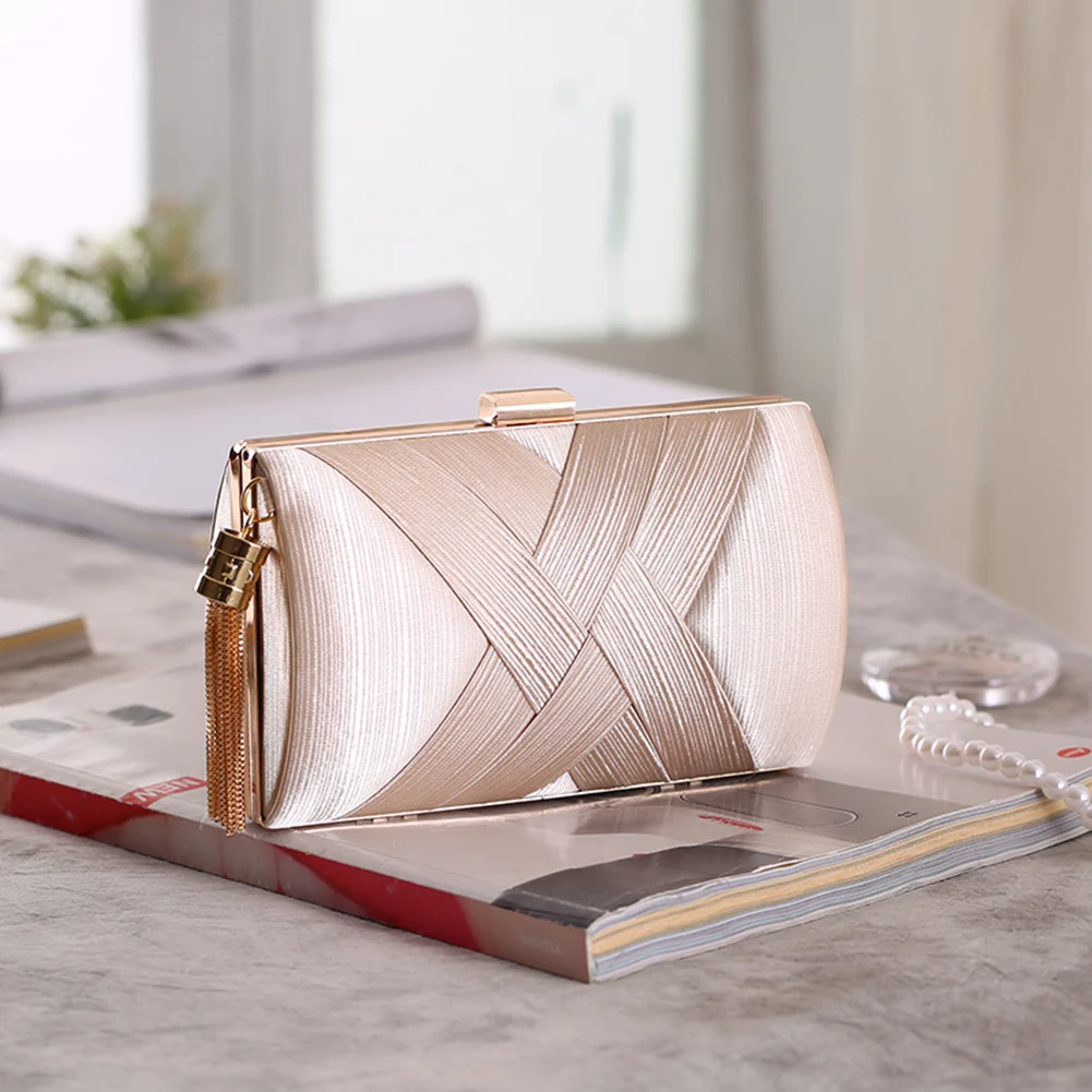 Fashion Chain Evening Bags Party Purse Sparkling Party Banquet Glitter Clutch Bags for Women Girl Birthday Gifts
Fashion Chain Evening Bags Party Purse Sparkling Party Banquet Glitter Clutch Bags for Women Girl Birthday Gifts
