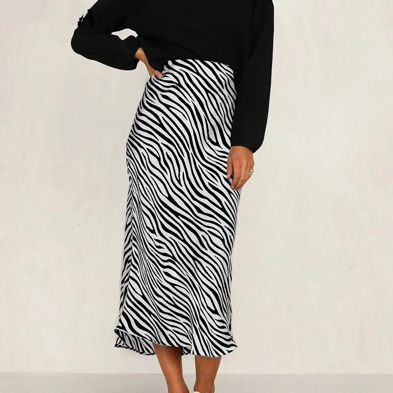 Hot Women Bodycon All-Match Femininas Streetwear Sexy Zebra Print Skirt Women's High Waist Split Skirt Mid-Length Casual Skirt
Hot Women Bodycon All-Match Femininas Streetwear Sexy Zebra Print Skirt Women's High Waist Split Skirt Mid-Length Casual Skirt