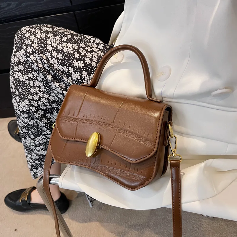 Woman New Small Tote Bag PU Leather Personality All-match Female Shoulder Bag Fashion Tide 2022 Stone Pattern Crossbody Bags
Woman New Small Tote Bag PU Leather Personality All-match Female Shoulder Bag Fashion Tide 2022 Stone Pattern Crossbody Bags