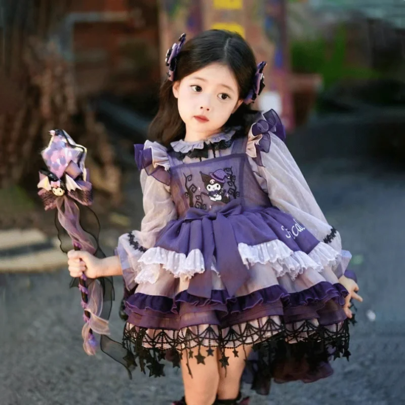 Милая мультяшная кавайная Sanrioed Kuromi для маленьких девочек Лолита Pengpeng юбка для девочек платье для весны и осени Детская одежда
Милая мультяшная кавайная Sanrioed Kuromi для маленьких девочек Лолита Pengpeng юбка для девочек платье для весны и осени Детская одежда