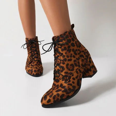 Oversize Large size Big Size Fashion boots boots women shoes ankle boots for women ladies boots shoes woman winter
Oversize Large size Big Size Fashion boots boots women shoes ankle boots for women ladies boots shoes woman winter