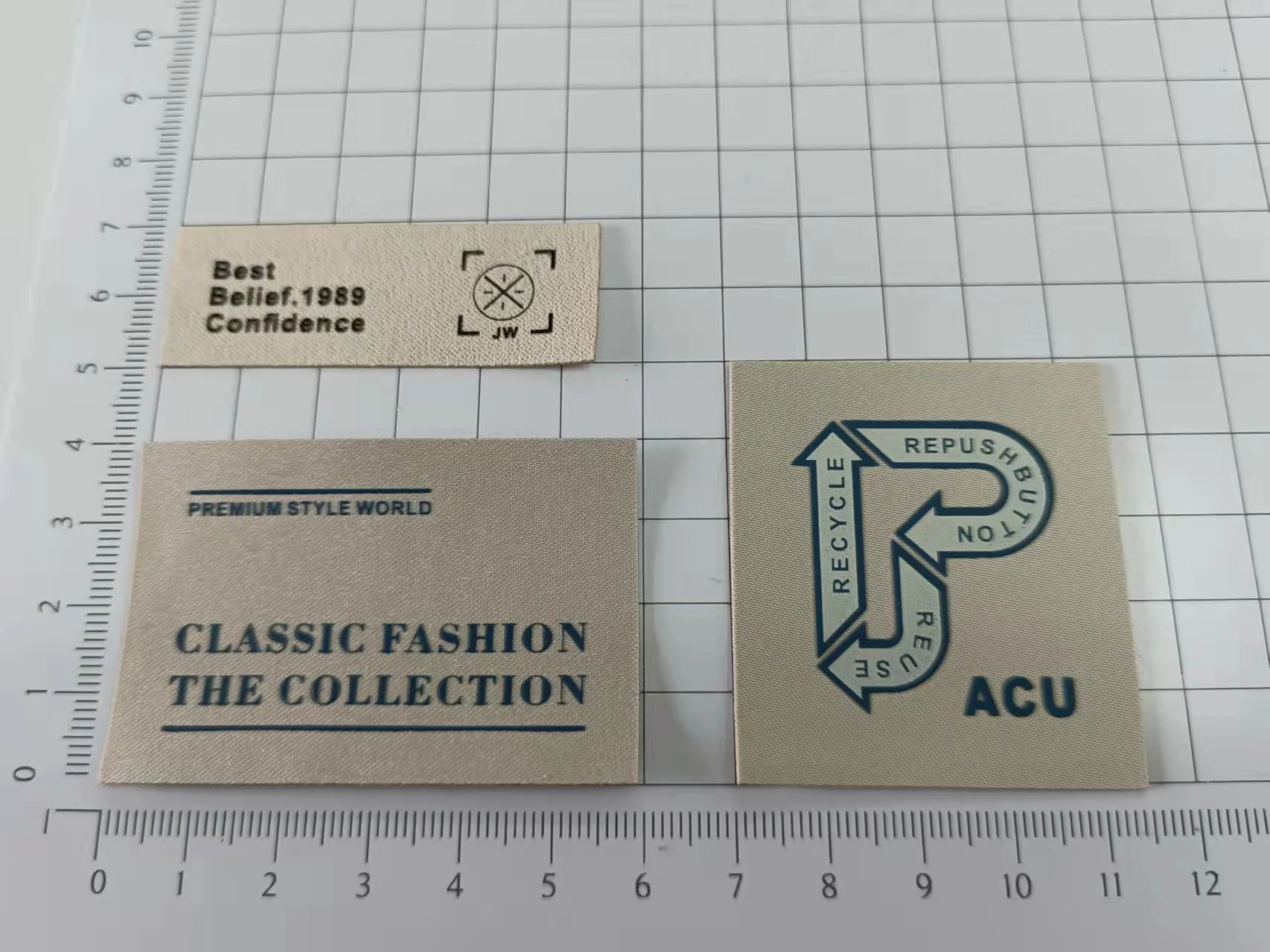 13Pcs Mixed Handmade Labels for Clothes with Various Patterns and Letter Patch for Bags Hat Knitting Collar Sewing Accessories
13Pcs Mixed Handmade Labels for Clothes with Various Patterns and Letter Patch for Bags Hat Knitting Collar Sewing Accessories