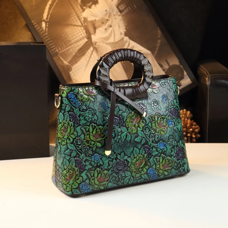 Luxury Fashion Leather Women's Handbags Portable Big Elegant Mother Bag New Trendy Retro Large Capacity Lady Flower Tote Bags
Luxury Fashion Leather Women's Handbags Portable Big Elegant Mother Bag New Trendy Retro Large Capacity Lady Flower Tote Bags