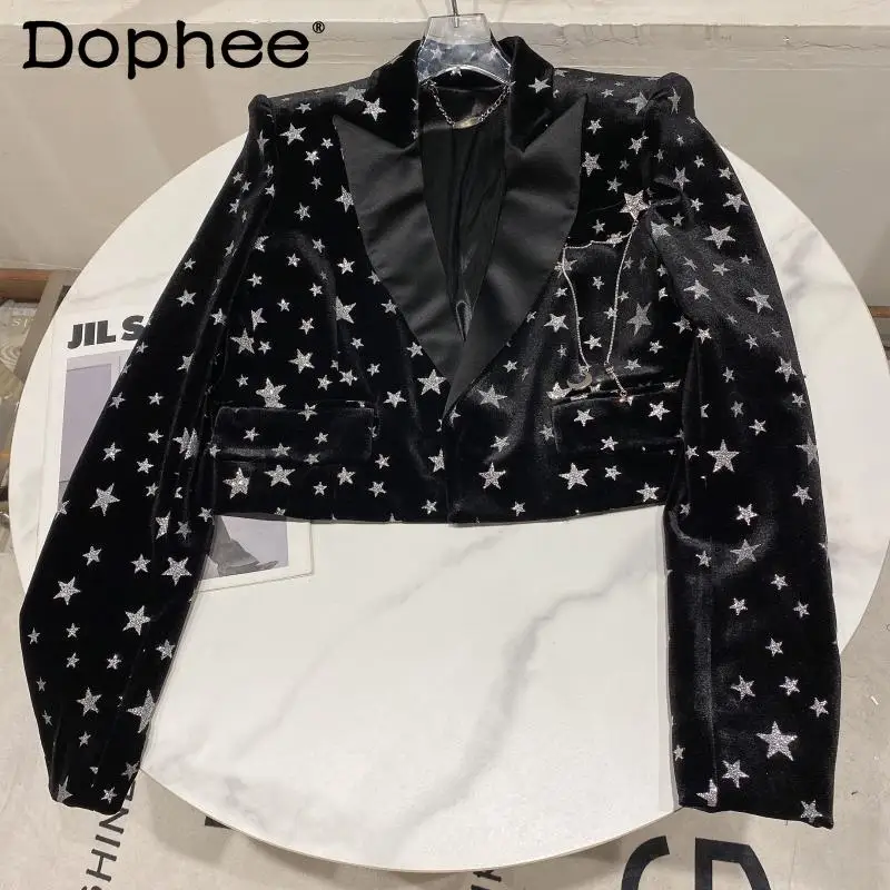2023 Spring New Full Body Shiny Star Brooch Decoration Velvet Suit Shoulder Pad Suit Blazer Coat Women Black Jacket Short Top
2023 Spring New Full Body Shiny Star Brooch Decoration Velvet Suit Shoulder Pad Suit Blazer Coat Women Black Jacket Short Top