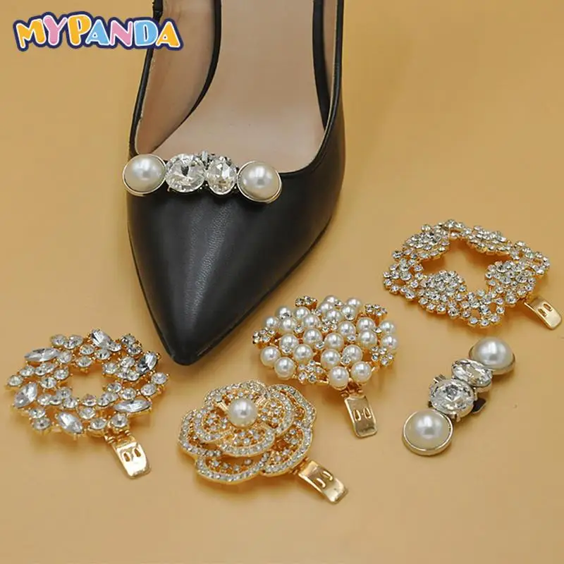 1 Pair DIY Shoes Decor Accessories Lady Removable Rhinestone Pearl Shoe Clip Shoe Buckle High Heel Charm
1 Pair DIY Shoes Decor Accessories Lady Removable Rhinestone Pearl Shoe Clip Shoe Buckle High Heel Charm