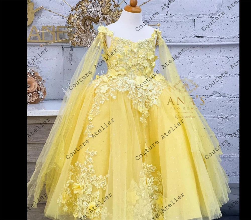 Yellow Lace 3D Flower Girl Dresses For Wedding Party Straps Pageant Gowns Sleeveless Tulle Appliqued Communion Dress Cutsom Made
Yellow Lace 3D Flower Girl Dresses For Wedding Party Straps Pageant Gowns Sleeveless Tulle Appliqued Communion Dress Cutsom Made