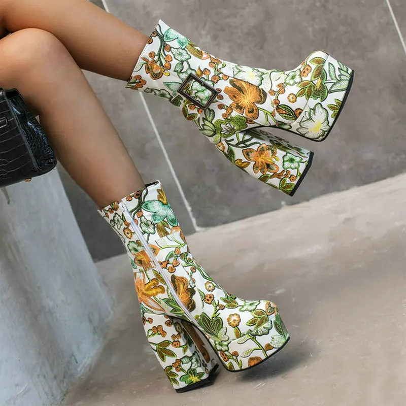 Black White Yellow Women Ankle Boots Platform Square High Heel Ladies Short Boots PU Leather Round Toe Print Women Zipper Boots
Black White Yellow Women Ankle Boots Platform Square High Heel Ladies Short Boots PU Leather Round Toe Print Women Zipper Boots