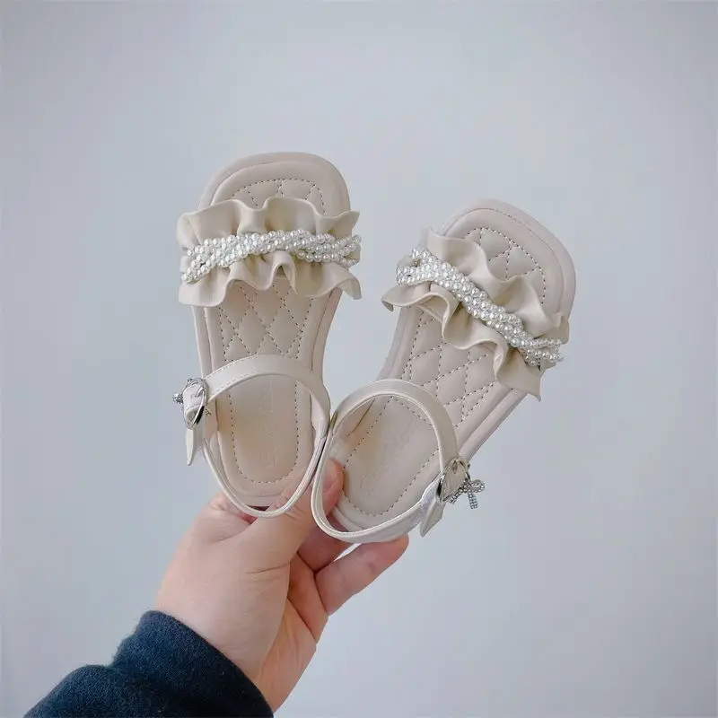 Toddler Girl Shoes 2022 Summer New Soft Sole Sandals Square Head Pearl Fashion Sandals Hollow Out Solid Color Beach Shoes
Toddler Girl Shoes 2022 Summer New Soft Sole Sandals Square Head Pearl Fashion Sandals Hollow Out Solid Color Beach Shoes