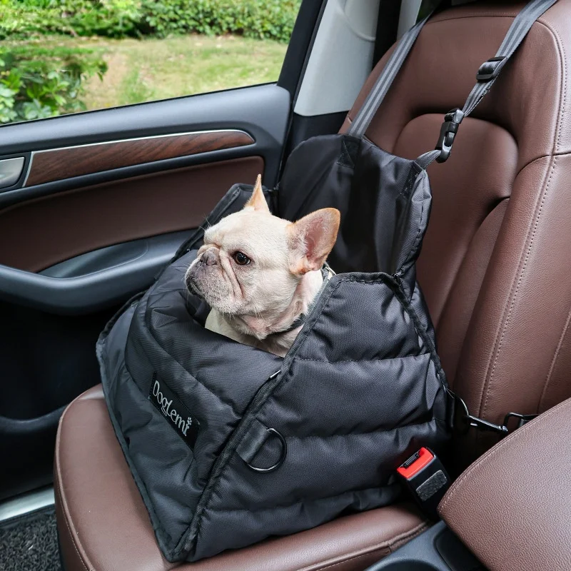 Dog Carriers Safe Car Armrest Box Booster Kennel Bed for Small Dog Cat Travel Car Cushion Pet Seat Car Safety Seat Dog Cat Bag
Dog Carriers Safe Car Armrest Box Booster Kennel Bed for Small Dog Cat Travel Car Cushion Pet Seat Car Safety Seat Dog Cat Bag