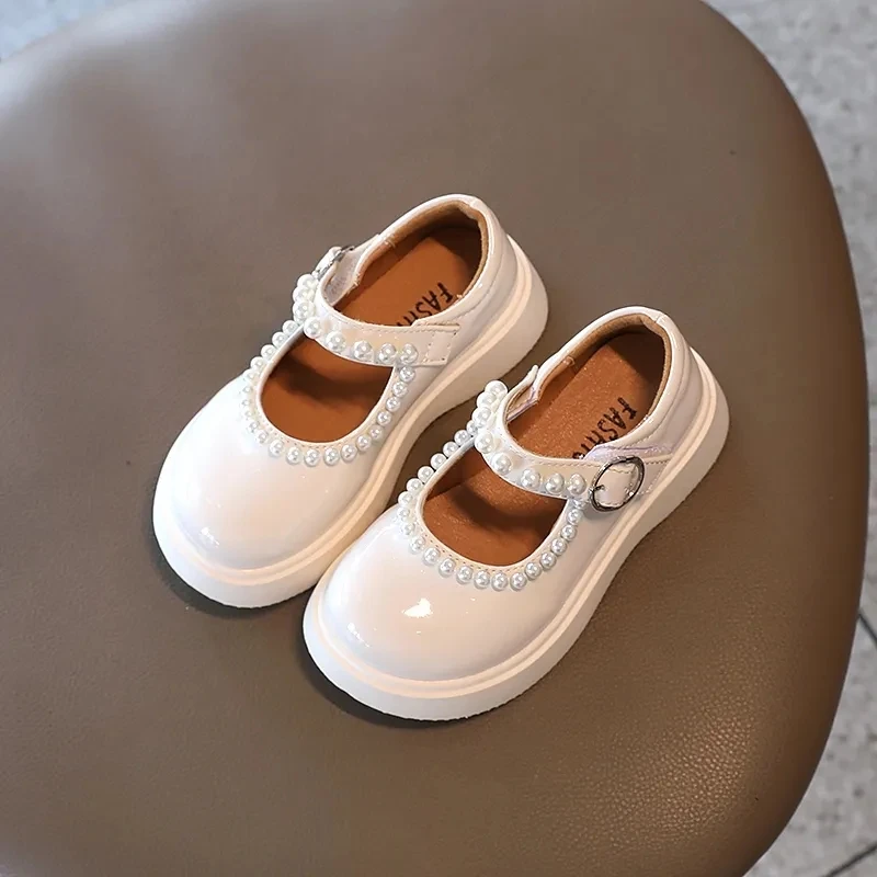 Kids Girl Leather Shoes New Fashion Autumn Fall Spring Baby Pearls Elegant Princess Shoes Party Flats Children Casual Cute Shoes
Kids Girl Leather Shoes New Fashion Autumn Fall Spring Baby Pearls Elegant Princess Shoes Party Flats Children Casual Cute Shoes