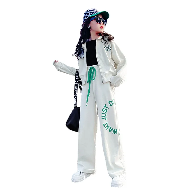 Spring and autumn new clothes girls Kids suits cardigan Children fashion jacket + trousers 2ps Baby girls Outfits Fall clothes
Spring and autumn new clothes girls Kids suits cardigan Children fashion jacket + trousers 2ps Baby girls Outfits Fall clothes