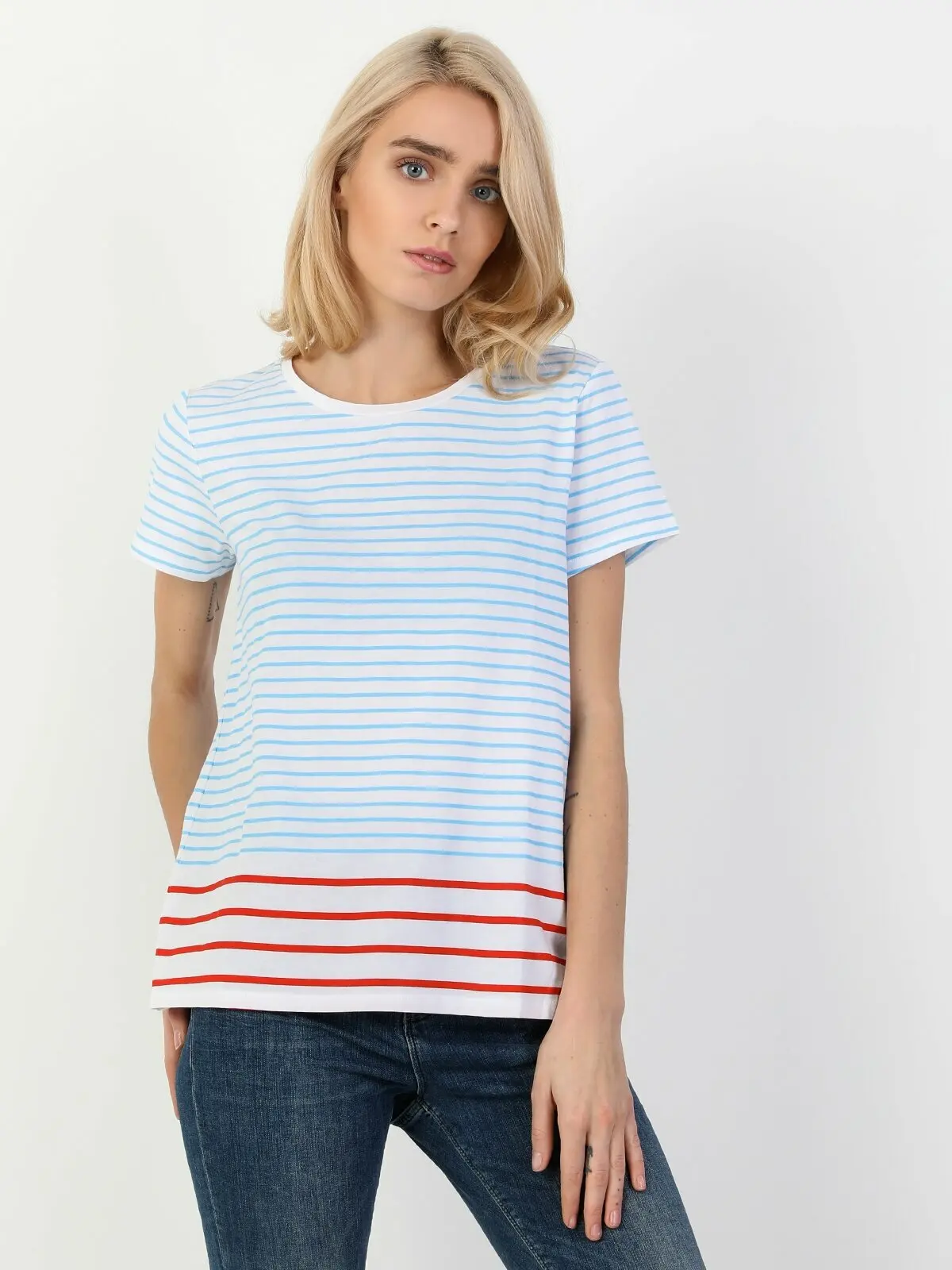 Colins женские классического кроя синие короткие SleeveTshirtWomen, Детская футболка модные женские футболки, CL1047797
Colins женские классического кроя синие короткие SleeveTshirtWomen, Детская футболка модные женские футболки, CL1047797