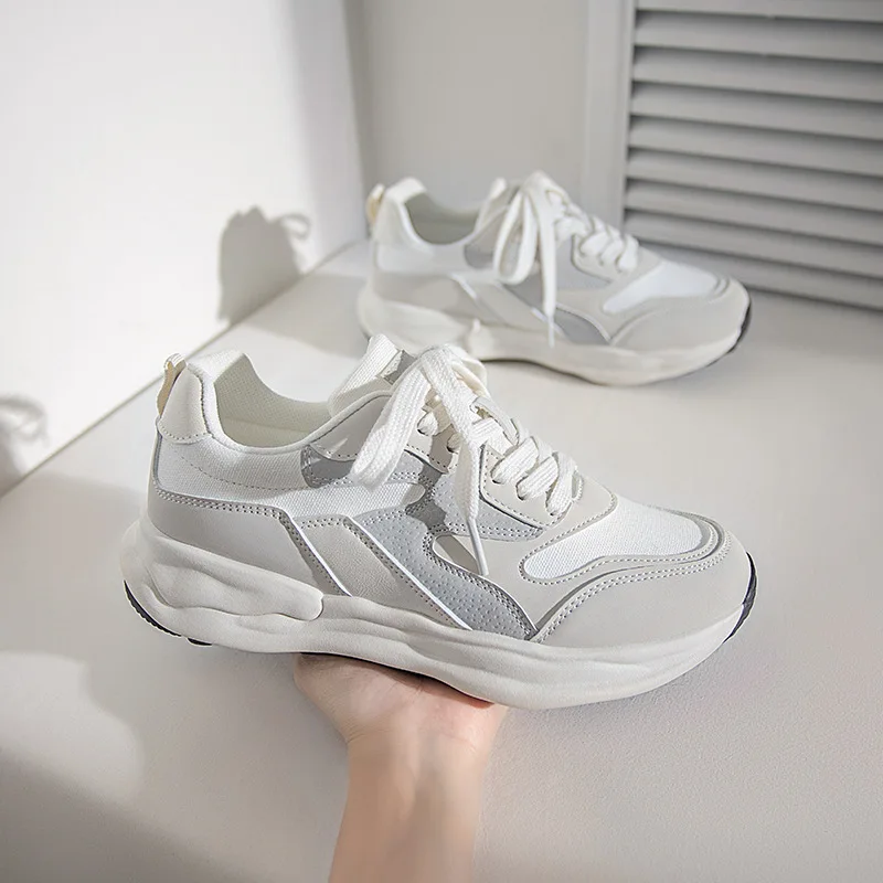 Кроссовки женские на толстой подошве, повседневная обувь на плоской подошве, белые, лето-осень
Кроссовки женские на толстой подошве, повседневная обувь на плоской подошве, белые, лето-осень