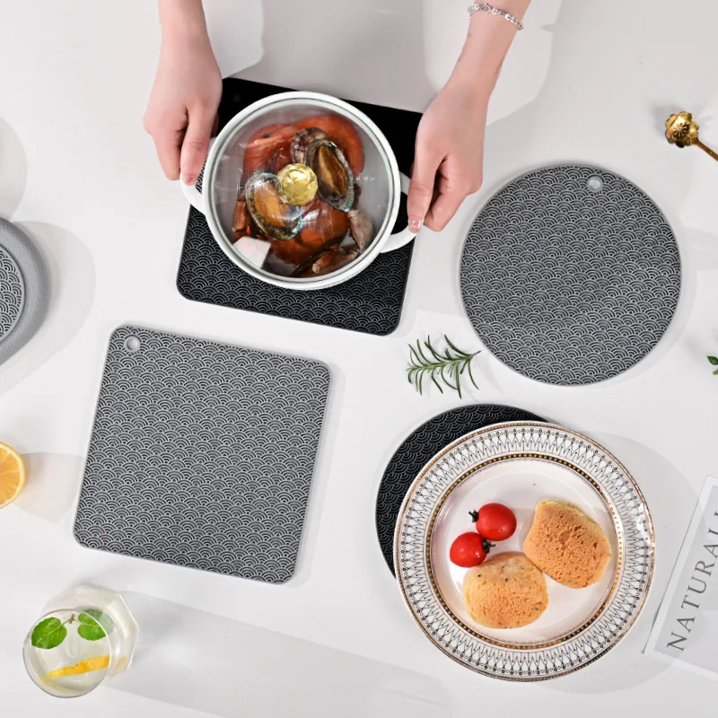 Heat Proof Mat round Kitchen Potholder Square Anti-Scald Dining Table Honeycomb Silica Gel Pad drawer mat home organization
Heat Proof Mat round Kitchen Potholder Square Anti-Scald Dining Table Honeycomb Silica Gel Pad drawer mat home organization