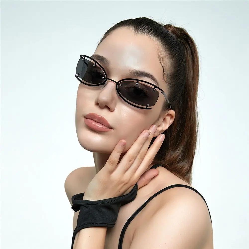 2022 Fashion Y2K Wrap Around Sunglasses Women Men Punk Sunglasses Rimless Sun Glasses Goggles Shades UV400 Eyewear
2022 Fashion Y2K Wrap Around Sunglasses Women Men Punk Sunglasses Rimless Sun Glasses Goggles Shades UV400 Eyewear