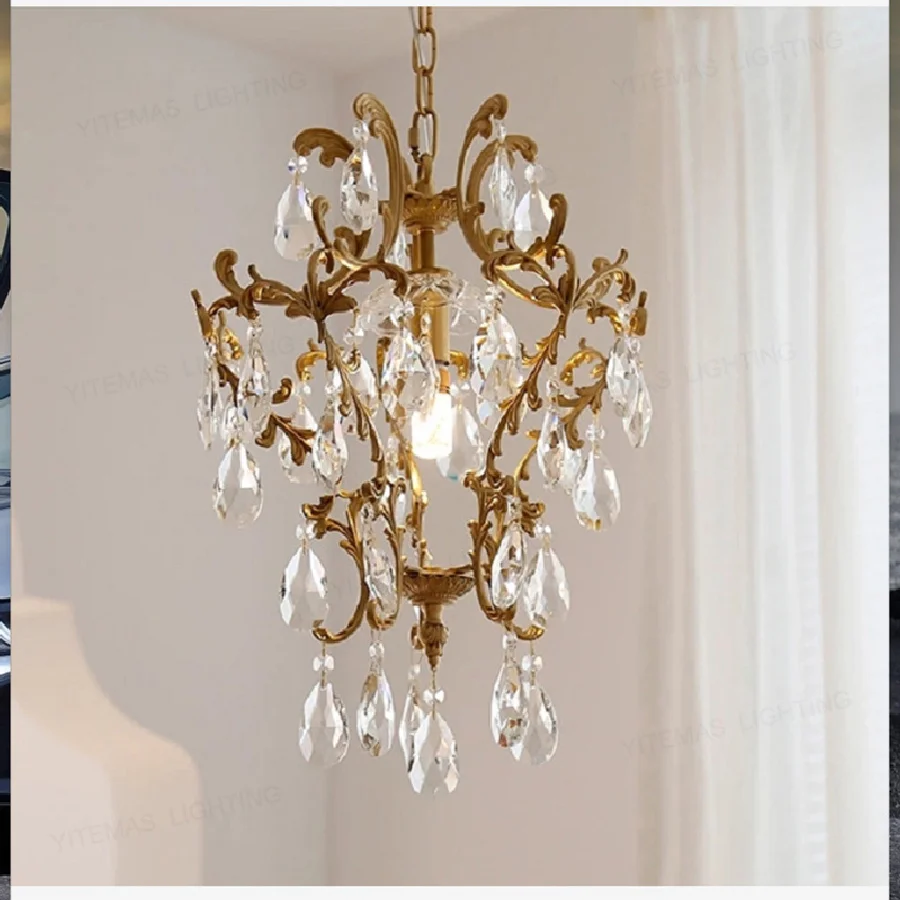 French retro copper crystal lamp, bedroom dining room, ancient lamps, American light luxury cloakroom porch chandelier
French retro copper crystal lamp, bedroom dining room, ancient lamps, American light luxury cloakroom porch chandelier