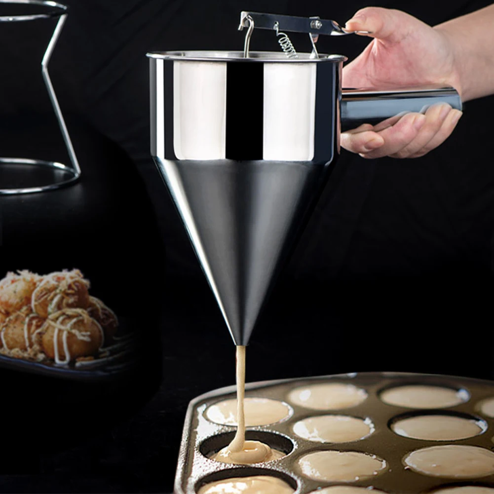 1200ml Stainless Steel Funnel Dispenser With Holder Cupcake Pancake Batter Maker Octopus Fish Ball Home Kitchen Baking Tools
1200ml Stainless Steel Funnel Dispenser With Holder Cupcake Pancake Batter Maker Octopus Fish Ball Home Kitchen Baking Tools