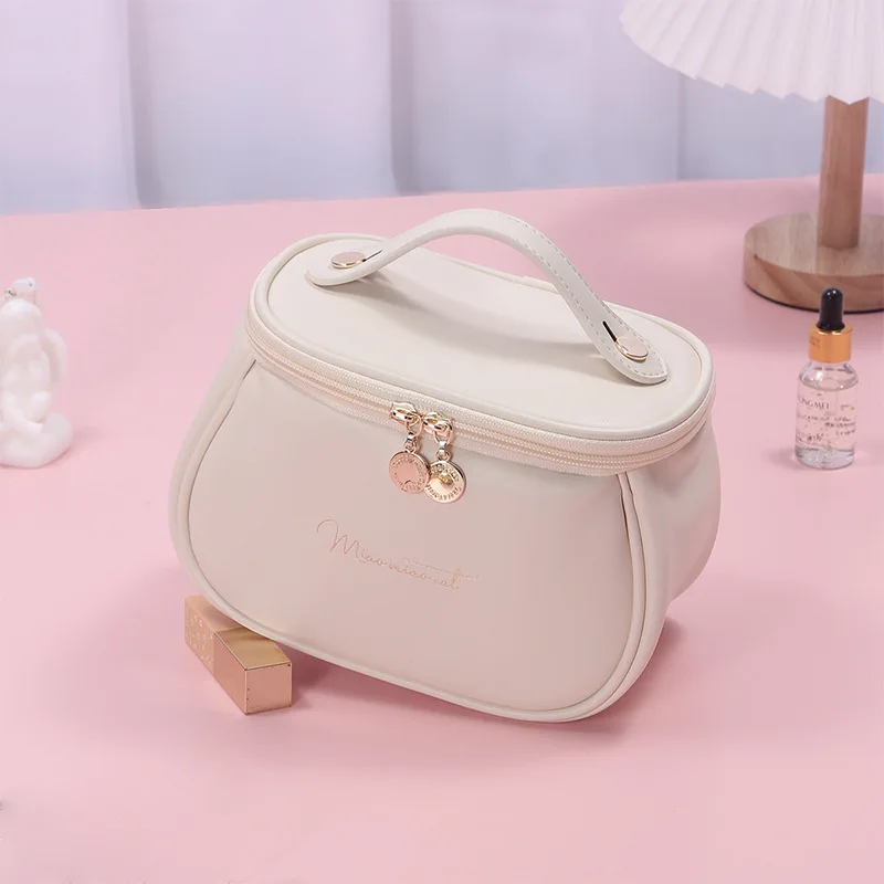 

Fashionable makeup bag large capacity ins the new senior wind receive multi-functional waterproof wash gargle