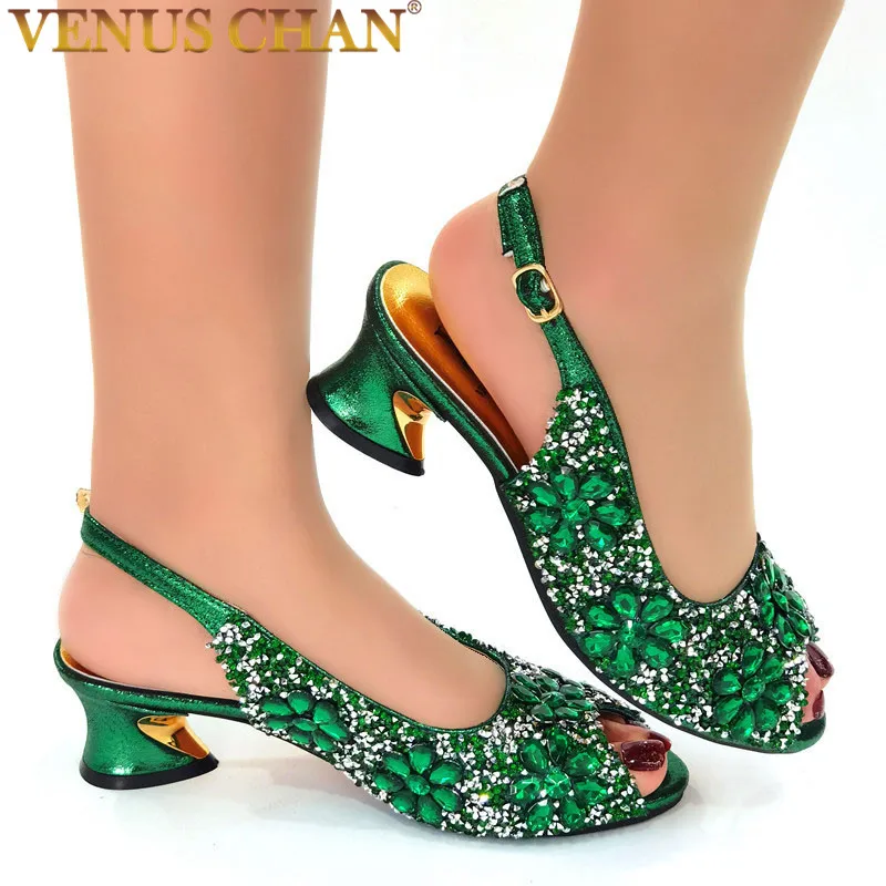 Green Color Party Shoes 2022 Newest Italian Design Floral Full Diamond Fashion Woman High Heel Wedding Banquet Ladies Sandals
Green Color Party Shoes 2022 Newest Italian Design Floral Full Diamond Fashion Woman High Heel Wedding Banquet Ladies Sandals