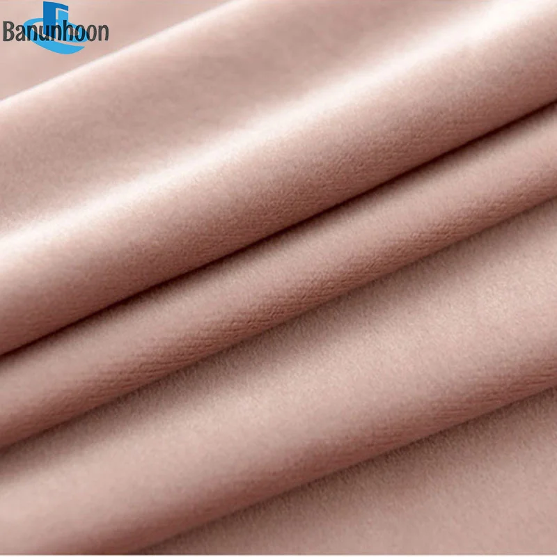 Плотные бархатные теплоизоляционные светло-розовые шторы для спальни, шикарная ткань для окон гостиной
Плотные бархатные теплоизоляционные светло-розовые шторы для спальни, шикарная ткань для окон гостиной