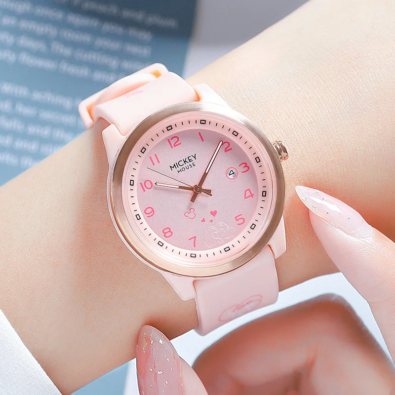Disney / Disney Mickey Minnie Lovely Quartz Watch Luminous Calendar Girl Student Watch 269
Disney / Disney Mickey Minnie Lovely Quartz Watch Luminous Calendar Girl Student Watch 269