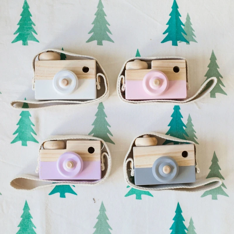 Pine Wooden Camera Mini Play Wooden Camera Toy Handmade Cute Wooden Camera Boys Girls Neck Hanging Camera Portable 
Pine Wooden Camera Mini Play Wooden Camera Toy Handmade Cute Wooden Camera Boys Girls Neck Hanging Camera Portable