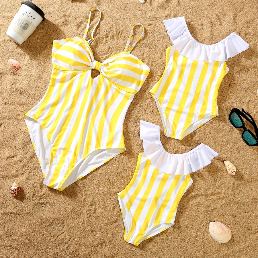 

Striped Mother Daughter Matching Swimsuits Family Look Beach Mommy and Me Clothes One-Piece Mom Mum Baby Women Girls Swimwear