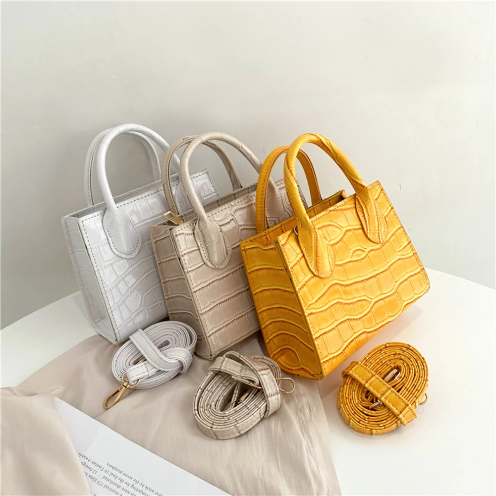 Vintage Bolsa Feminina Chain Design Luxury Hand Bag Alligator Pattern Solid Color Messenger Bag Women Mini PU Handbag Totes Bag
Vintage Bolsa Feminina Chain Design Luxury Hand Bag Alligator Pattern Solid Color Messenger Bag Women Mini PU Handbag Totes Bag