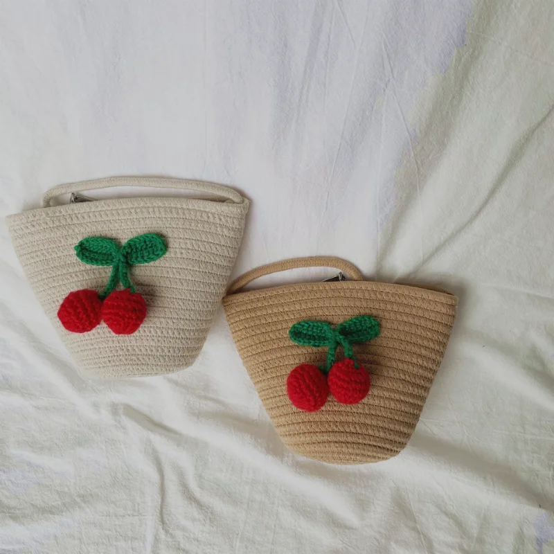Kids Straw Crossbody Bags for Girls Rattan Purses and Handbags Baby Small Coin Pouch Beach Messenger Bag
Kids Straw Crossbody Bags for Girls Rattan Purses and Handbags Baby Small Coin Pouch Beach Messenger Bag