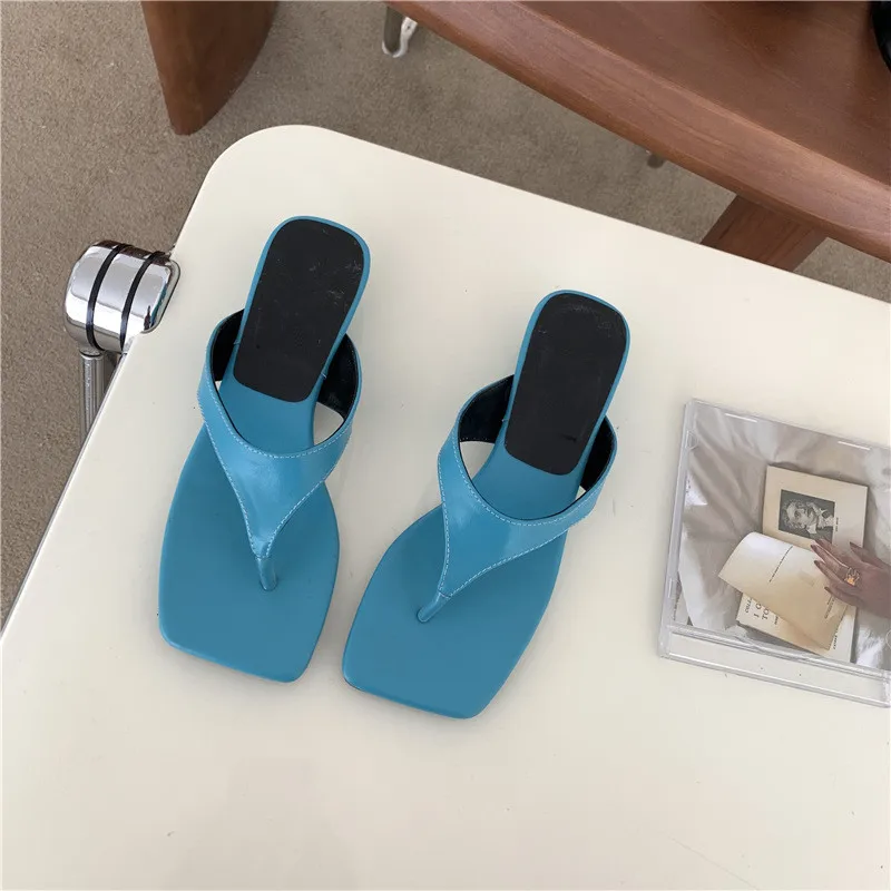 Shoes Women Ladies' Slippers Low Rubber Flip Flops Pantofle Luxury Slides Shale Female Beach Square Toe Soft Hawaiian Leopard 2
Shoes Women Ladies' Slippers Low Rubber Flip Flops Pantofle Luxury Slides Shale Female Beach Square Toe Soft Hawaiian Leopard 2