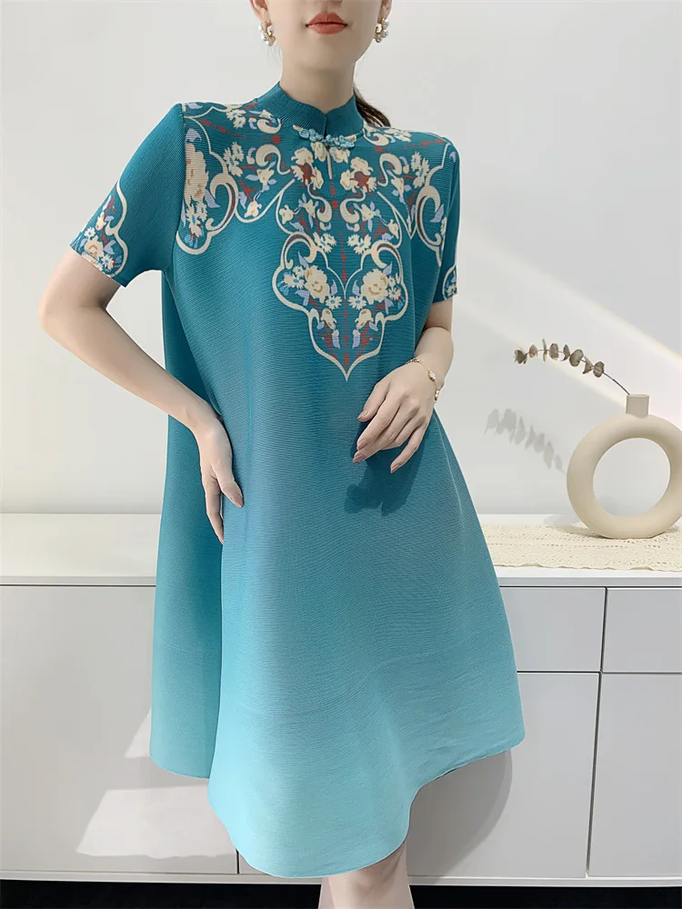 Miyake Pleated Dress for Women 2022 Summer New Vintage Printed Pleated Midi Dress Plus Size Clothing for Women Dresses
Miyake Pleated Dress for Women 2022 Summer New Vintage Printed Pleated Midi Dress Plus Size Clothing for Women Dresses